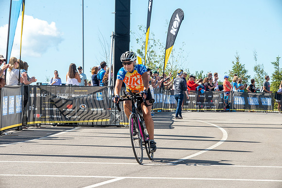 FL-A-H4-TheRideAB-689