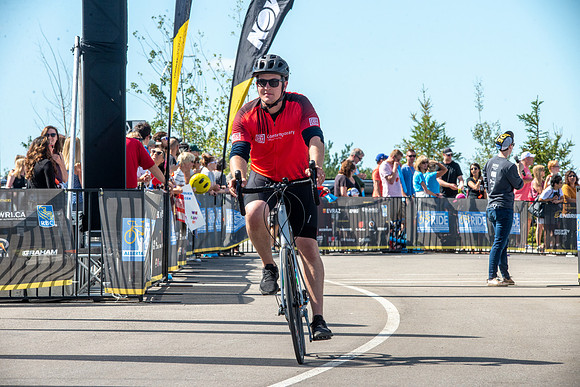 FL-A-H4-TheRideAB-755