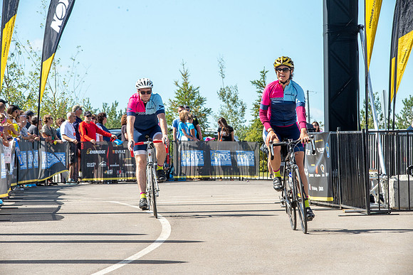 FL-A-H4-TheRideAB-768