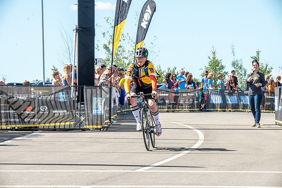 FL-A-H4-TheRideAB-816