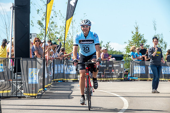 FL-A-H4-TheRideAB-893