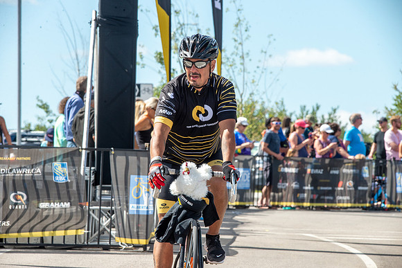 FL-A-H4-TheRideAB-960