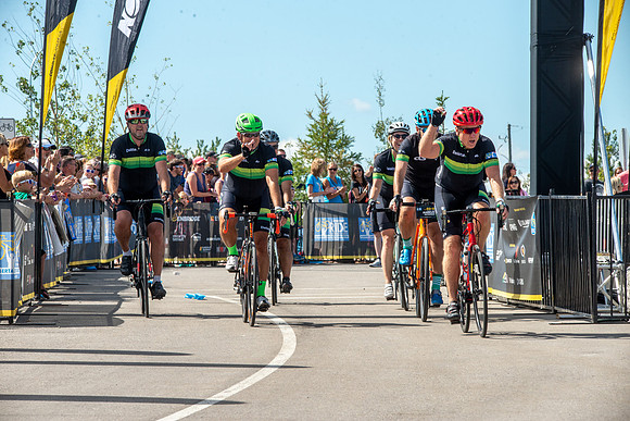 FL-A-H4-TheRideAB-1000
