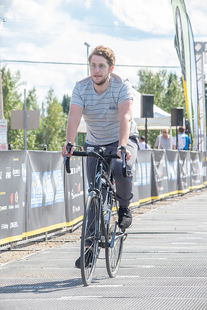 D1R-CMP-H3-TheRideAB-2494