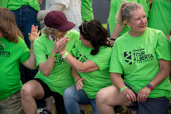 2-VOLUNTEERS-245