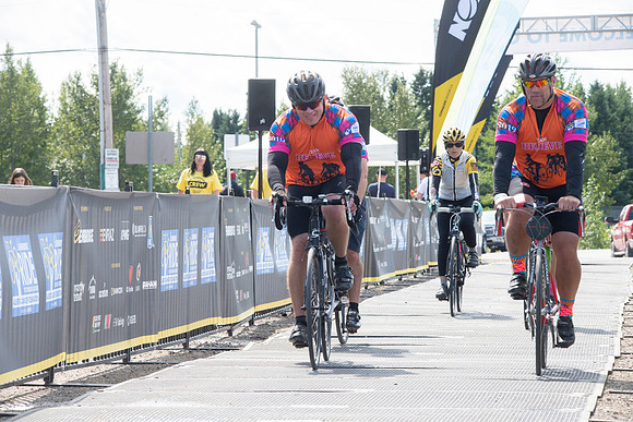 D1R-CMP-H3-TheRideAB-195