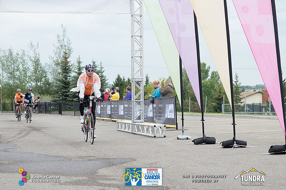 DAY 1- TheRideAB- h-8104