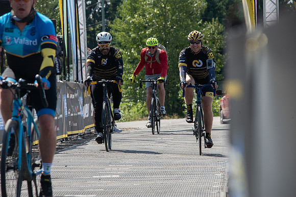 D1R-H2-MR-TheRideAB-5313