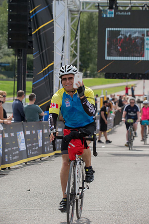 FINISH LINE CROSSING --4249