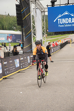 FINISH LINE CROSSING --9896