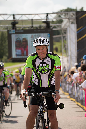 FINISH LINE CROSSING --3029