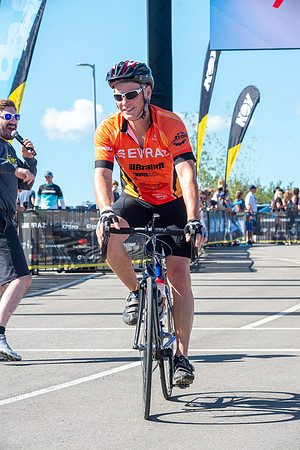 FL-A-H4-TheRideAB-142