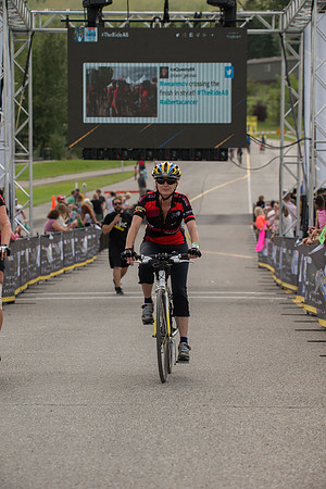 FINISH LINE CROSSING --4846