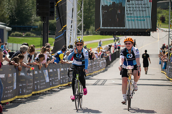 FINISH LINE CROSSING --2728