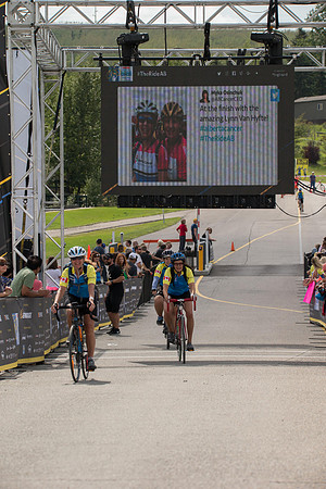FINISH LINE CROSSING --4117