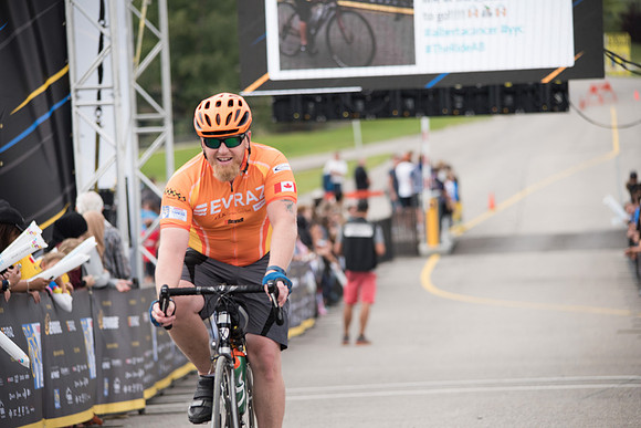 FINISH LINE CROSSING --2468
