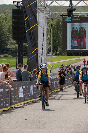 FINISH LINE CROSSING --4120