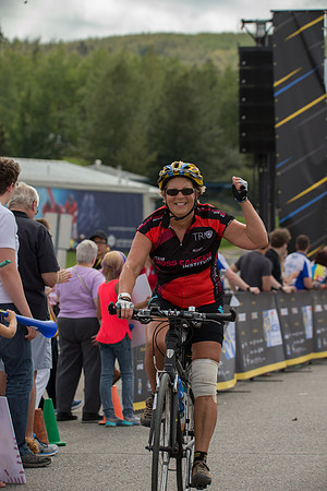 FINISH LINE CROSSING --4849