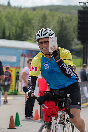 FINISH LINE CROSSING --4257