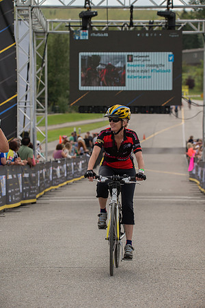 FINISH LINE CROSSING --4847