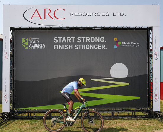 HERO WALL - POWERED BY ARC-139