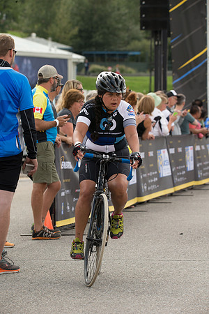 FINISH LINE CROSSING --3395