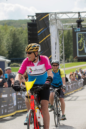FINISH LINE CROSSING --3682