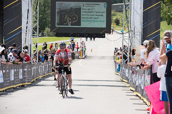 FINISH LINE CROSSING --3453