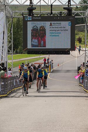 FINISH LINE CROSSING --4114