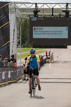 FINISH LINE CROSSING --4140
