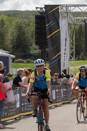 FINISH LINE CROSSING --4126