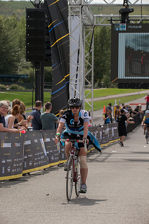 FINISH LINE CROSSING --4106