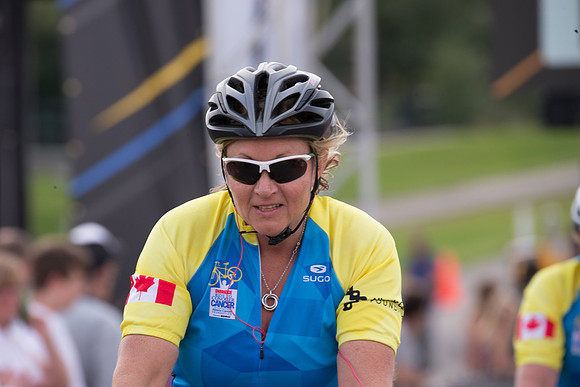 FINISH LINE CROSSING --3292