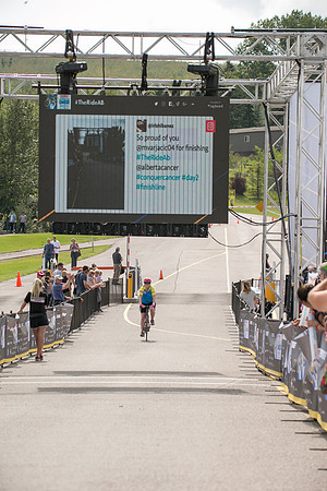 FINISH LINE CROSSING --2903