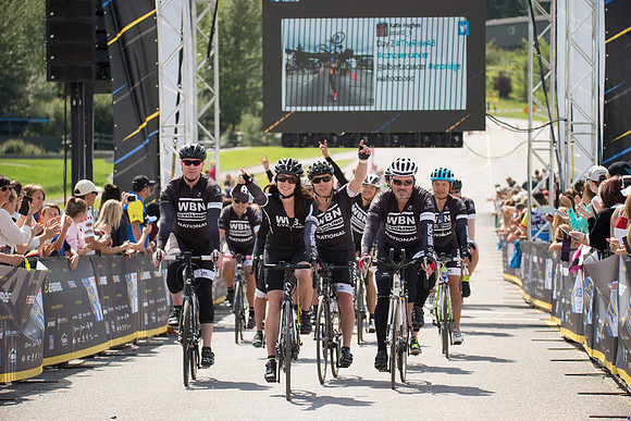 FINISH LINE CROSSING --2583