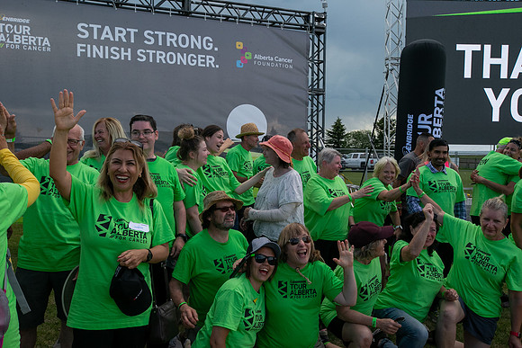 2-VOLUNTEERS-140