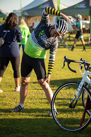 0-RIDERS STRETCHING-6