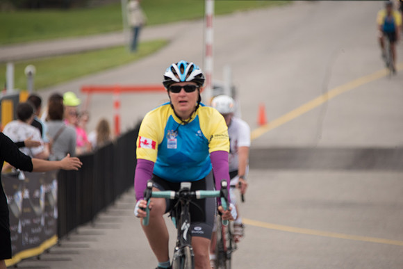 FINISH LINE CROSSING --1751