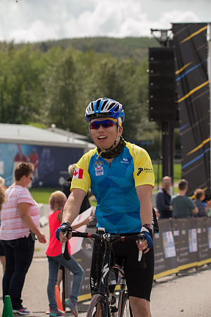 FINISH LINE CROSSING --4146