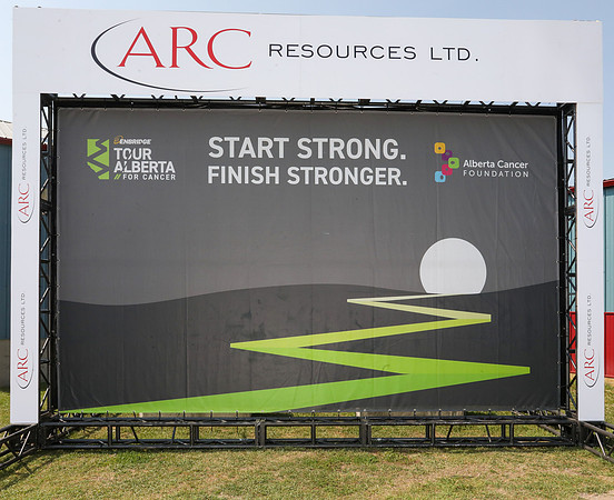 HERO WALL - POWERED BY ARC-98