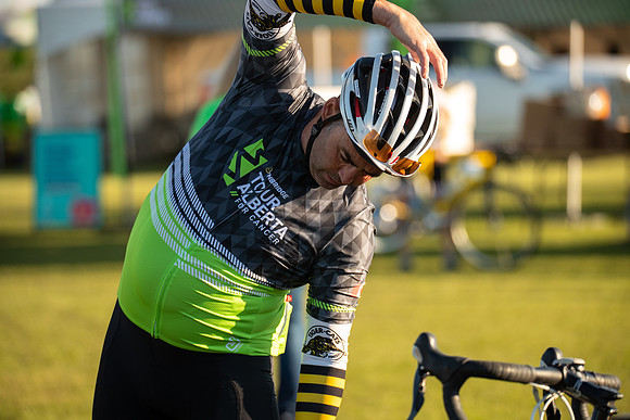 0-RIDERS STRETCHING-4