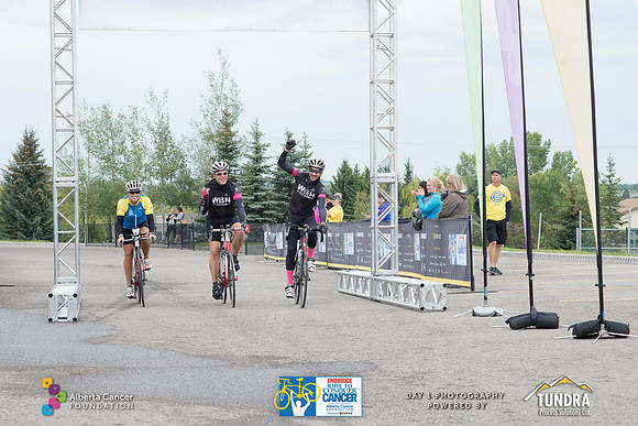 DAY 1- TheRideAB- h-8022