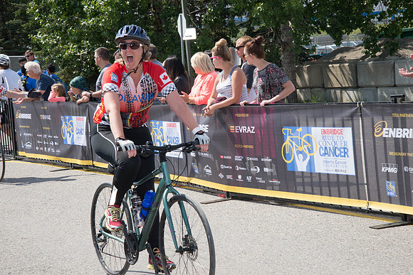 FINISH LINE CROSSING --0320
