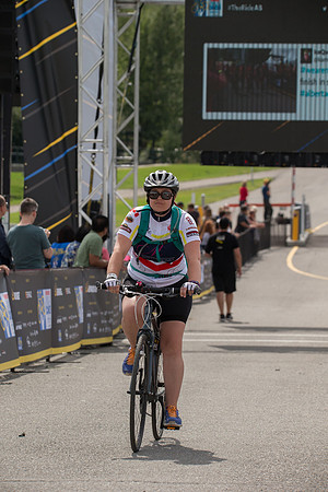 FINISH LINE CROSSING --4219