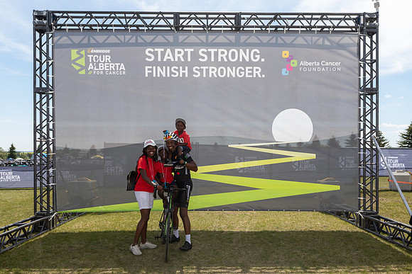 HW - TOUR ALBERTA FOR CANCER-2011