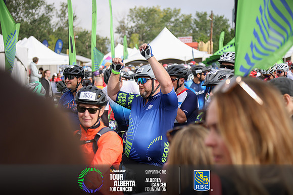 2-RIDERS LEAVING OC-462-2