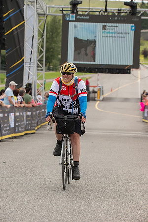 FINISH LINE CROSSING --4594