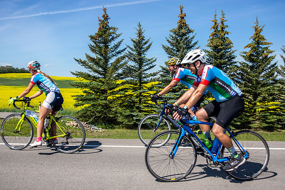 2- TOUR ALBERTA FOR CANCER---84