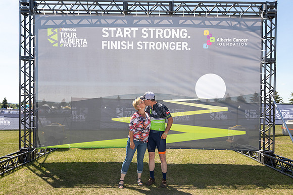 HW - TOUR ALBERTA FOR CANCER-1078