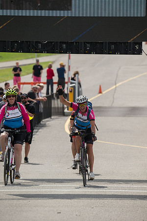FINISH LINE CROSSING --3997